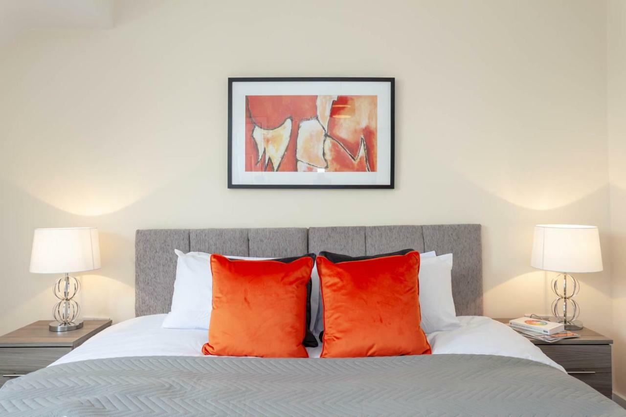 4 Bed Home, Driveway Parking Ideally Located In Latchford, Warrington - Executive St Marys House Экстерьер фото